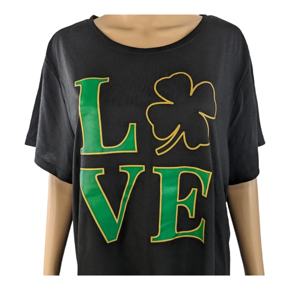 Way to Celebrate Love 4-Leaf Clover Graphic T-Shirt XXXL